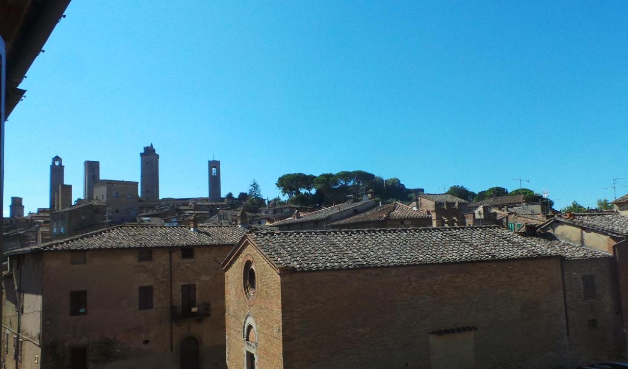 Caratteristico Appartamento Grazia Centro Storico San Gimignano Exterior foto